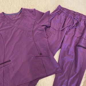 Women’s scrub set